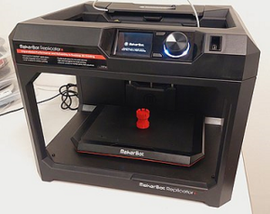 Vorderansicht eines 3D Druckers