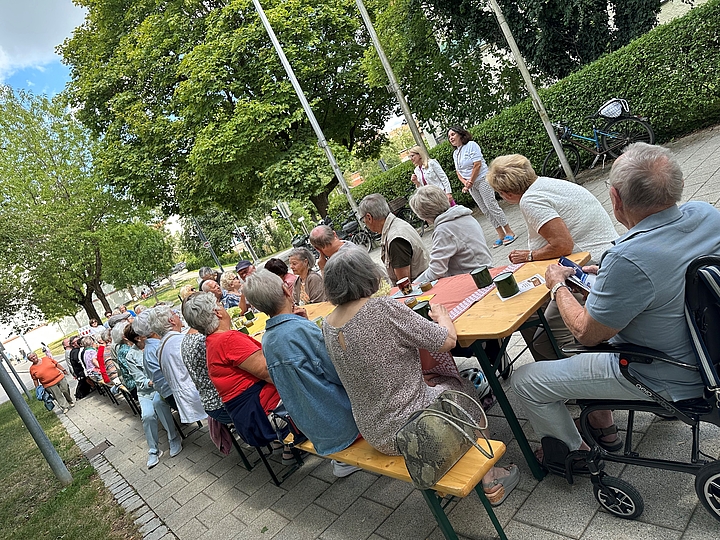 Gruppenbild der Begrüßung