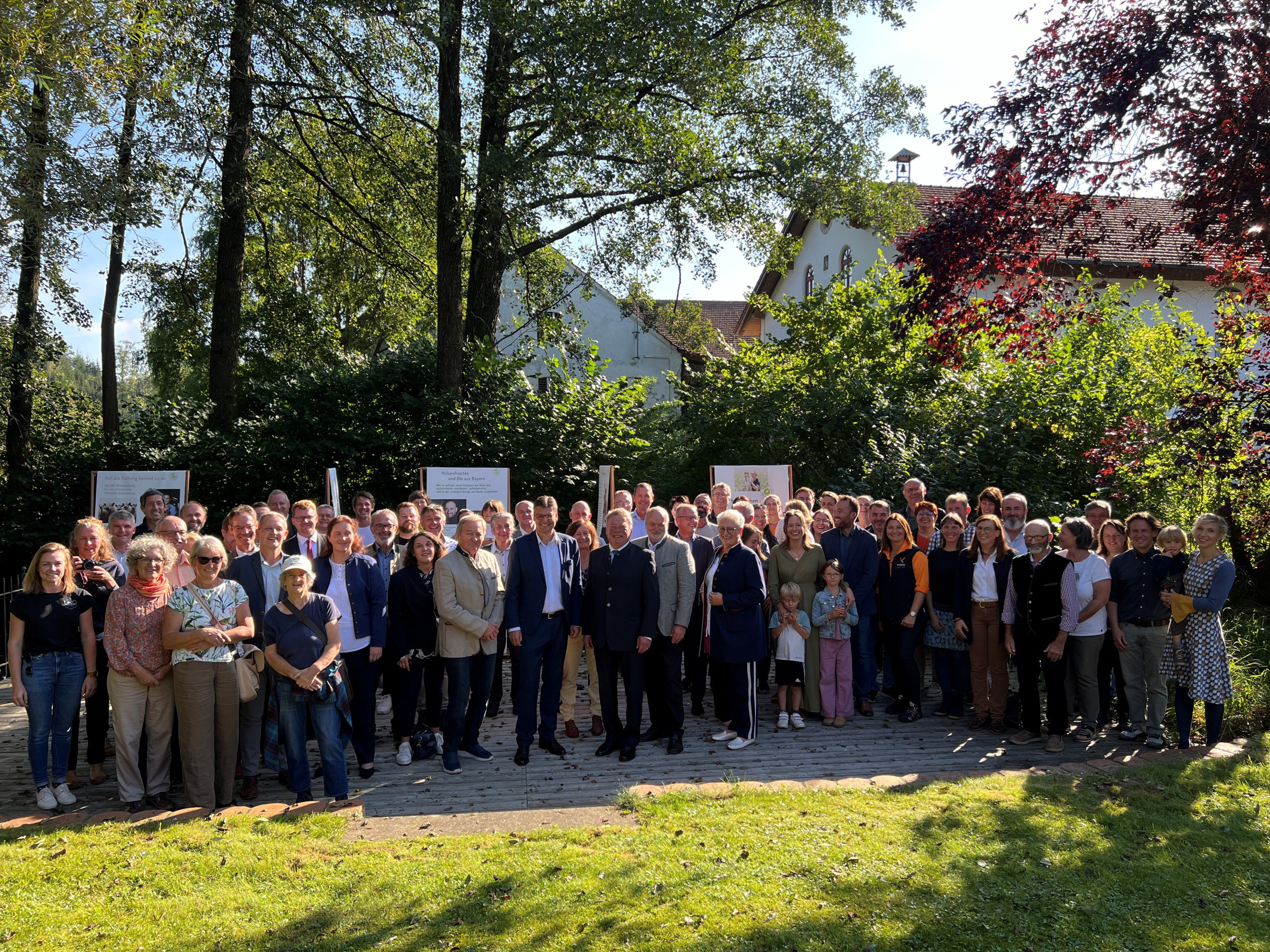 10-jähriges Jubiläum der Öko-Modellregion 2024 mit Ehrengast Helmut Brunner, ehemaliger Staatsminister für Ernährung, Landwirtschaft und Forsten.