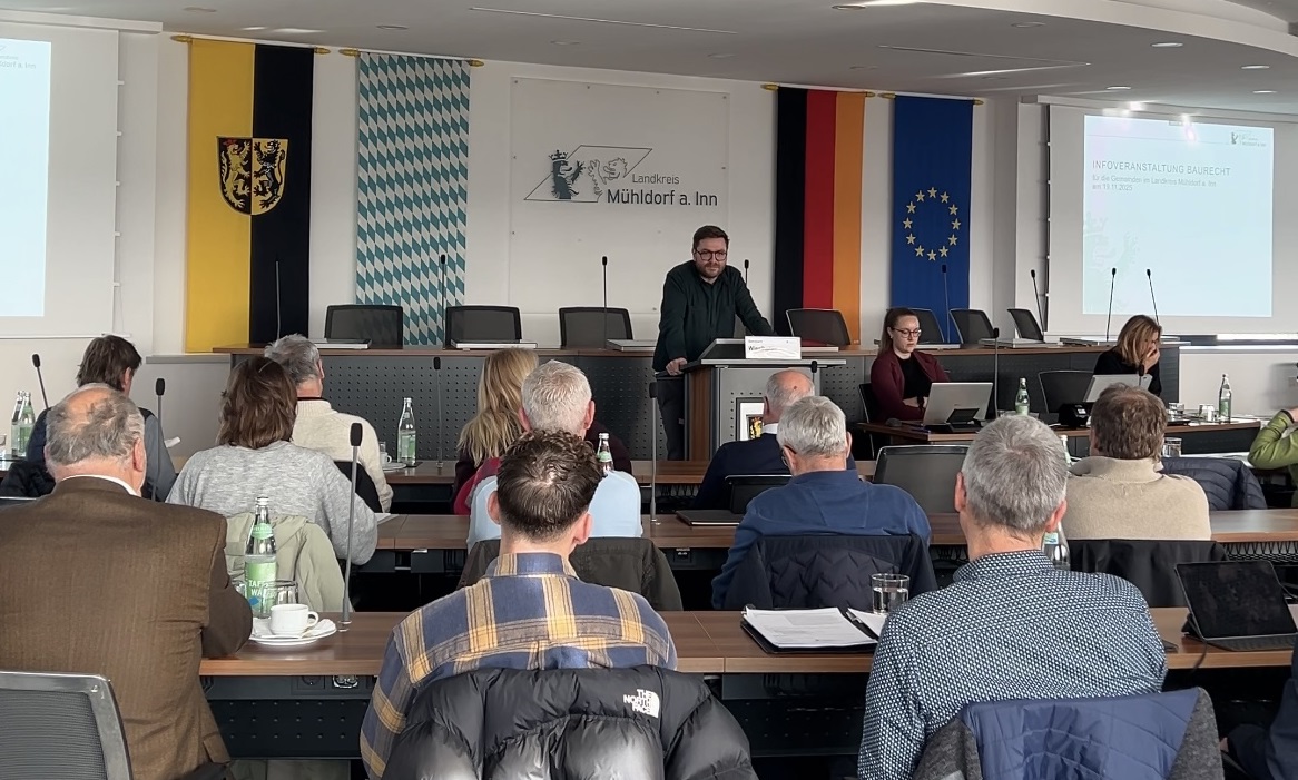 Bernhard Wieslhuber gab einen strukturierten Überblick