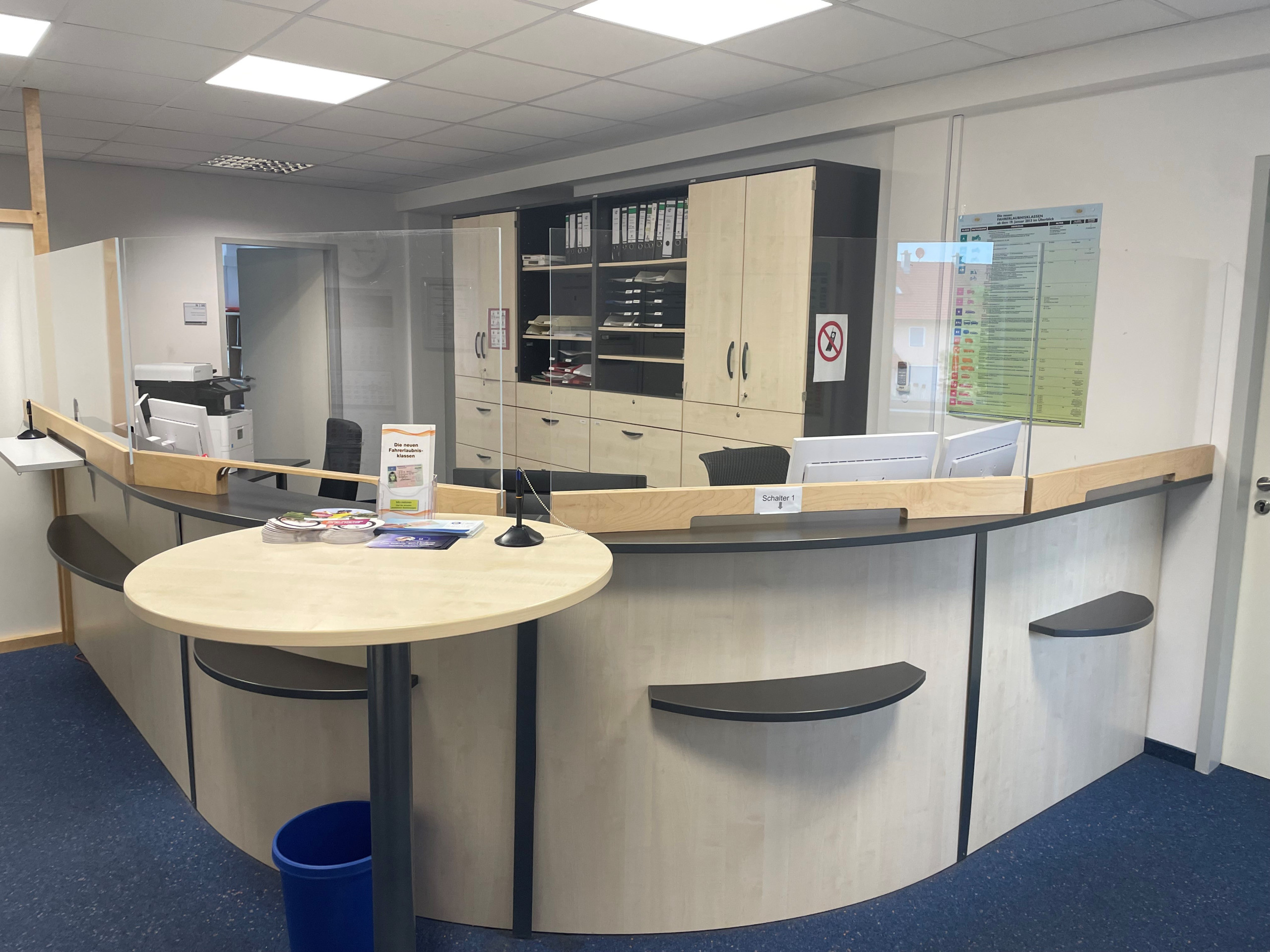 Führerscheinstelle in der Nordtangtente von Innen Führerscheinstelle in der Nordtangtente von Innen